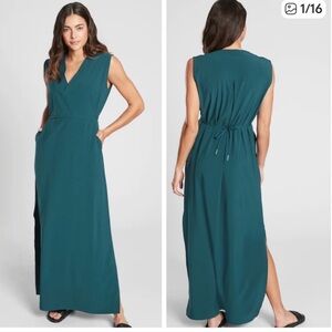 Athleta Marlow Green Maxi UPF 50+ V- Neck Wrinkle Resistant Green Dress, Small